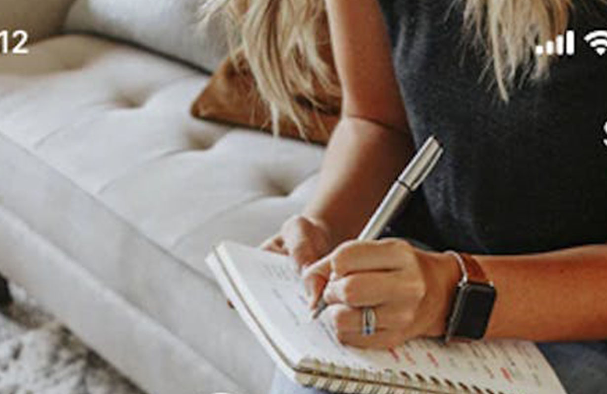 網(wǎng)頁(yè)設(shè)計(jì)方案：利用數(shù)據(jù)分析優(yōu)化用戶界面